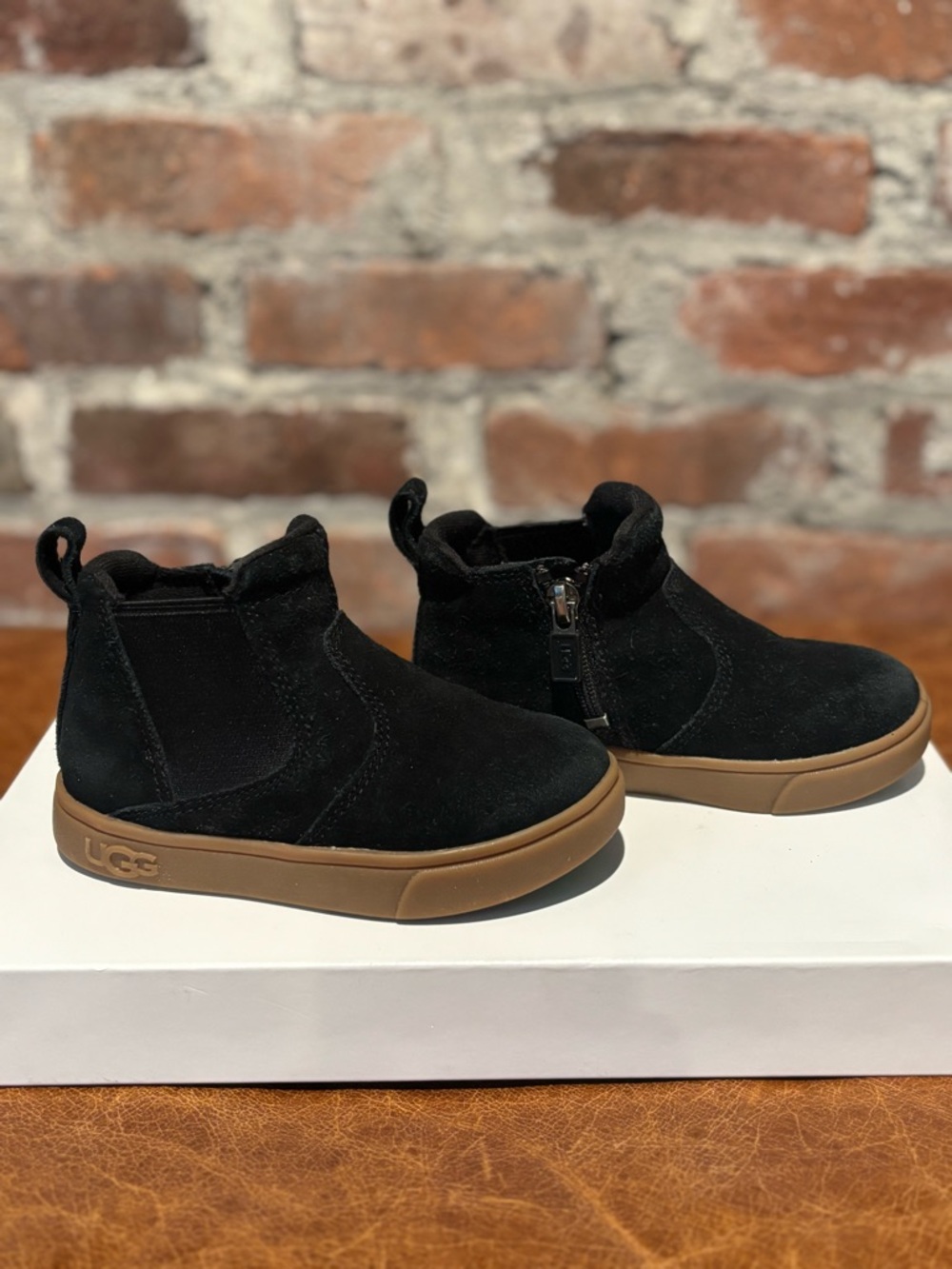 UGG Unisex Toddler Black Suede Hamden Shoes with Tan Brown Sole